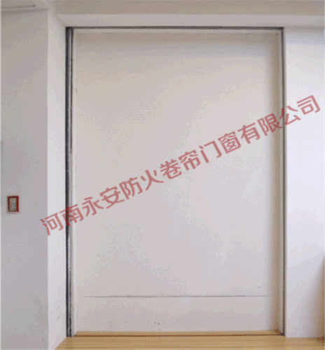 鋼質防火卷簾（側向式復合型）